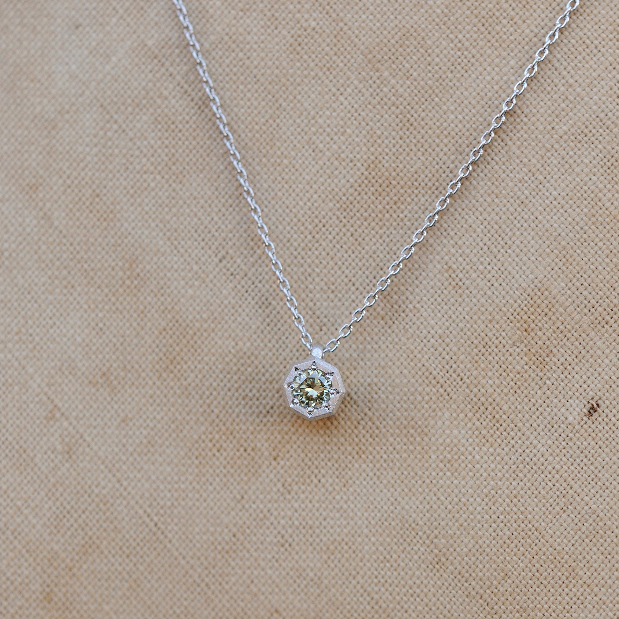 grace line Octagon pendant　オクタゴンペンダント　pt900