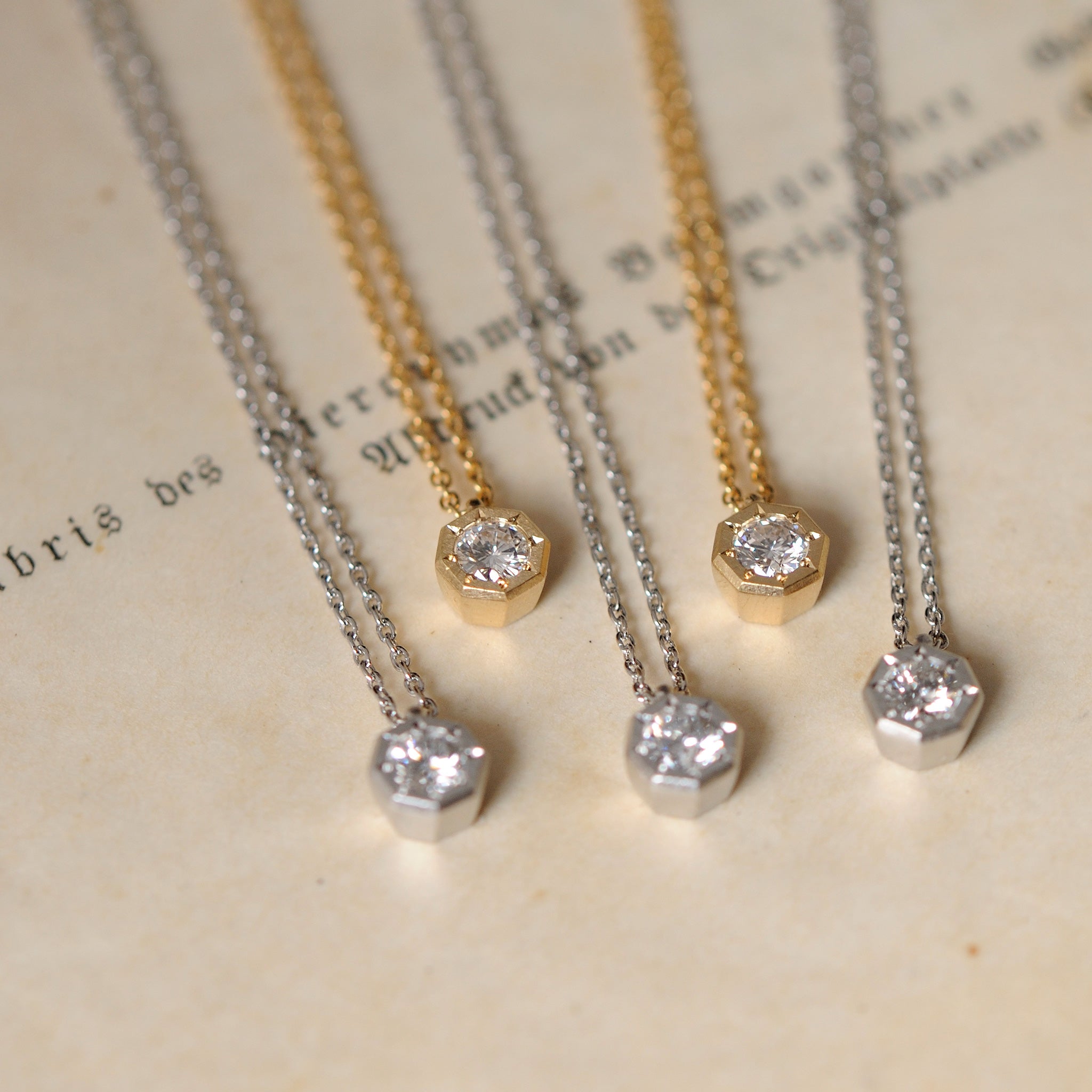 grace line Octagon pendant　オクタゴンペンダント※カートに入れる際に金種をご選択ください※