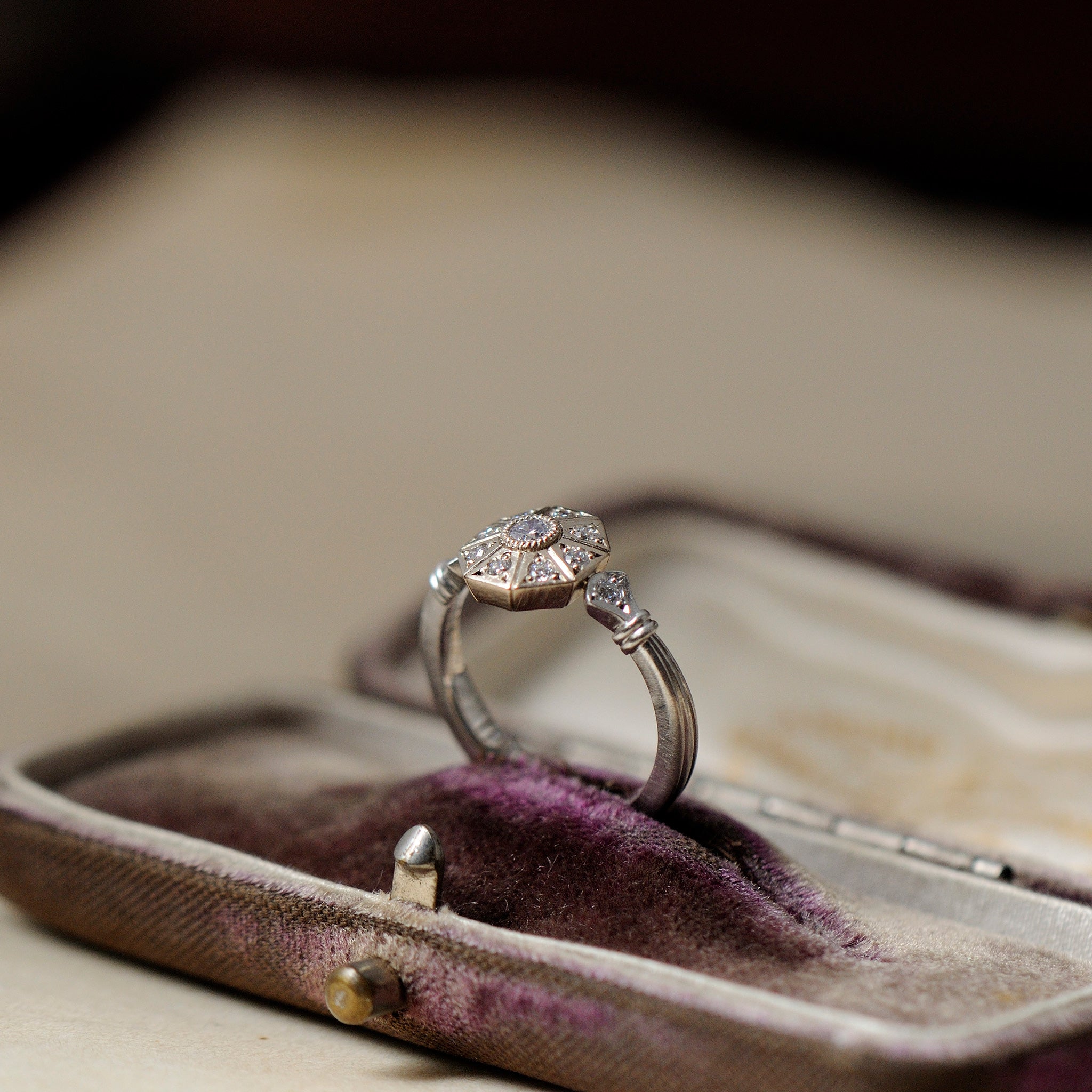 grace line Carousel pinky ring/カルーセルピンキーリング