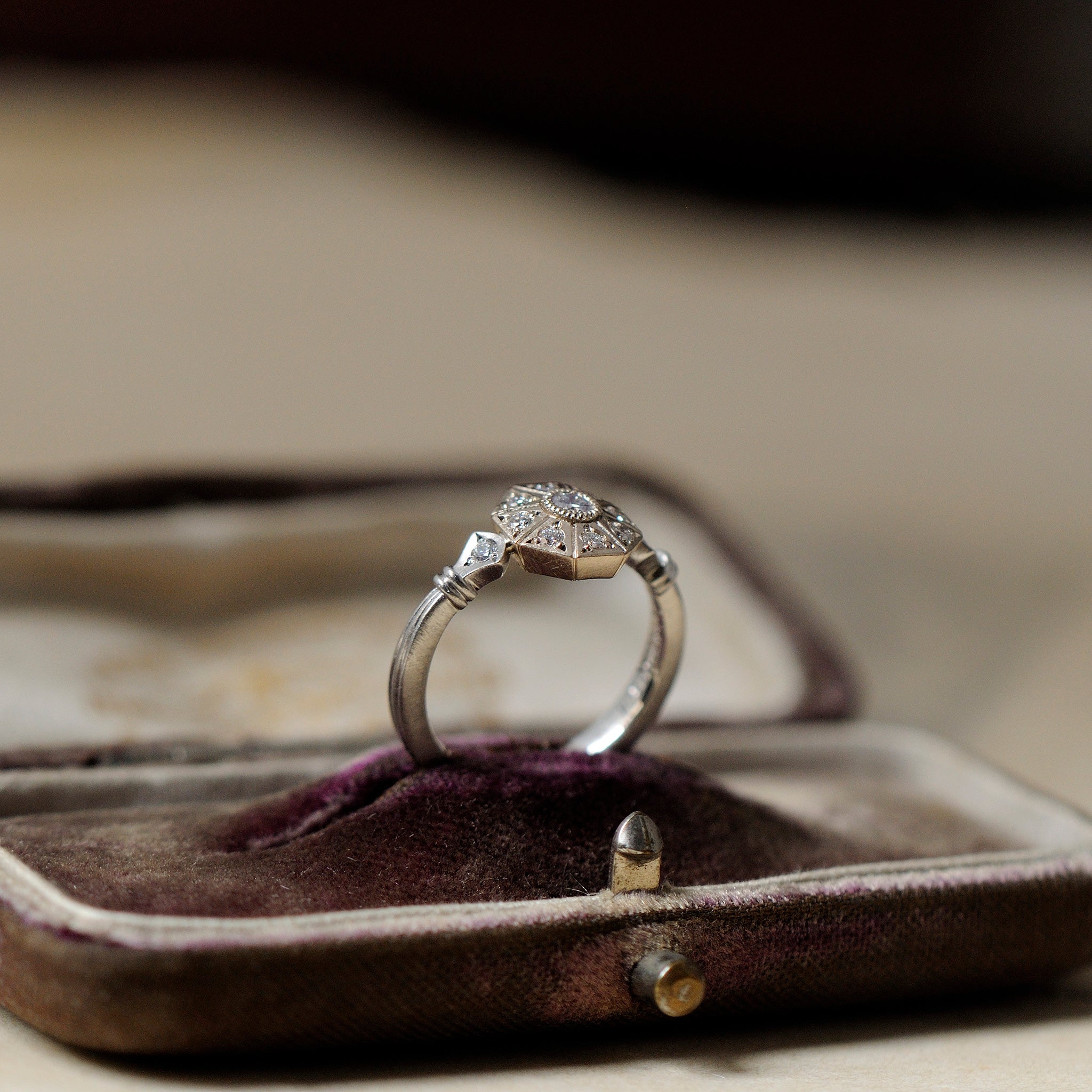 grace line Carousel pinky ring/カルーセルピンキーリング