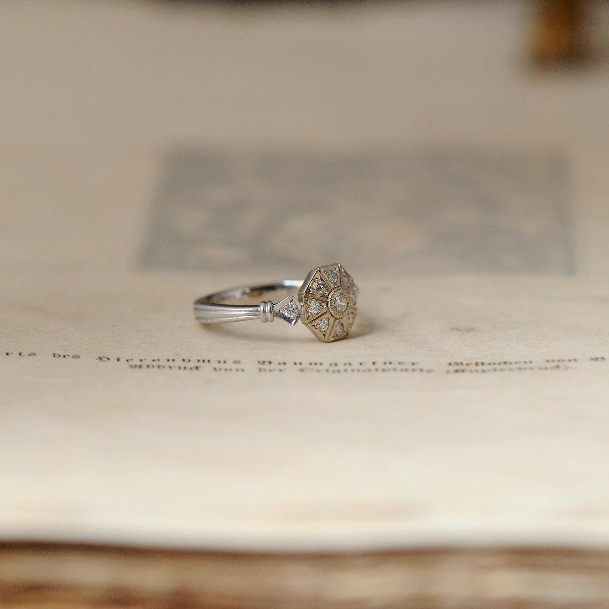 grace line Carousel pinky ring/カルーセルピンキーリング