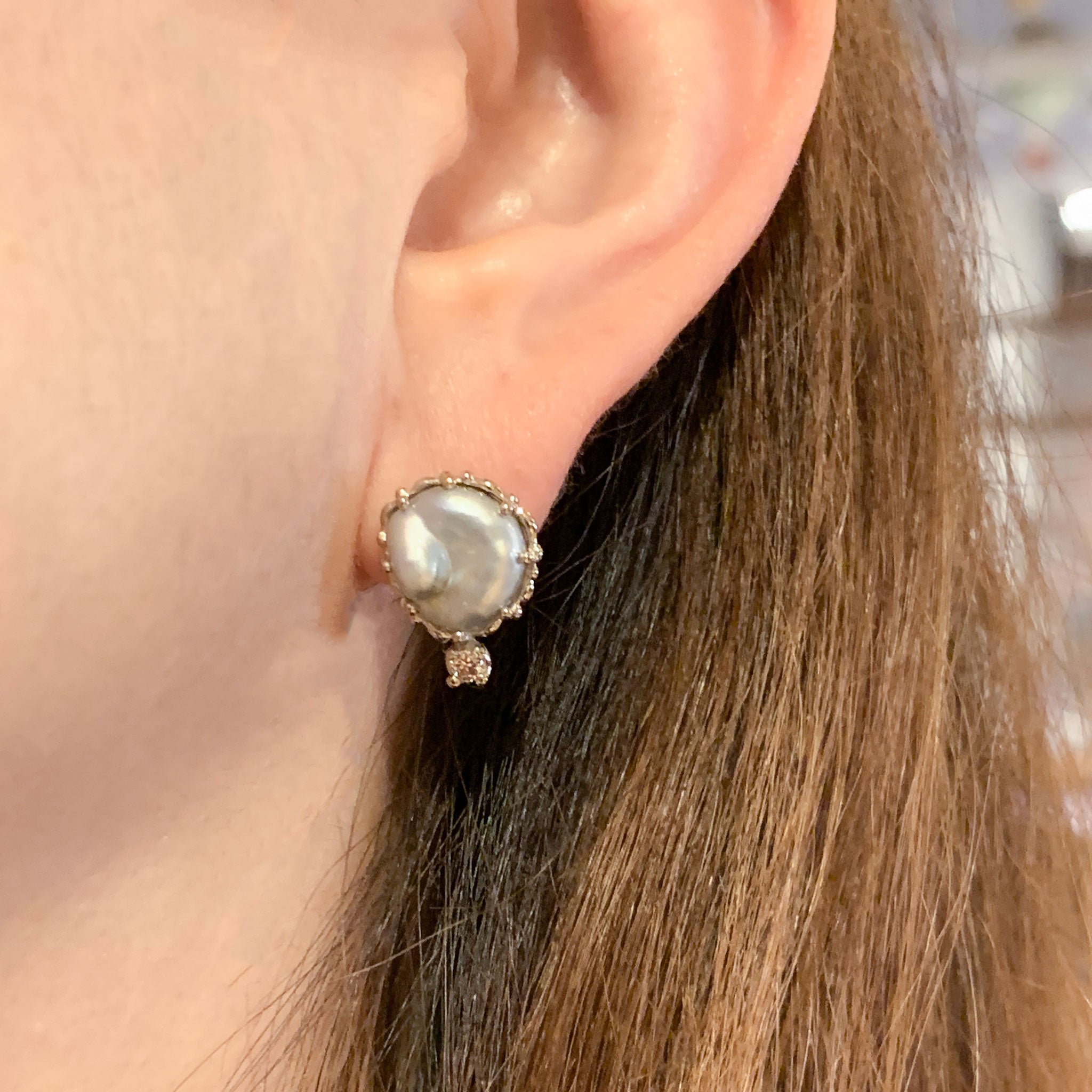 relax line pierced earrings　バロックパール×ダイヤモンドピアス