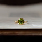 relax line puffsleeve ring　ペリドットリング