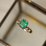 relax line puffsleeve cuffs ring　エメラルドリング