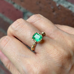 relax line puffsleeve cuffs ring　エメラルドリング