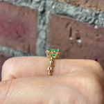 relax line puffsleeve cuffs ring　エメラルドリング