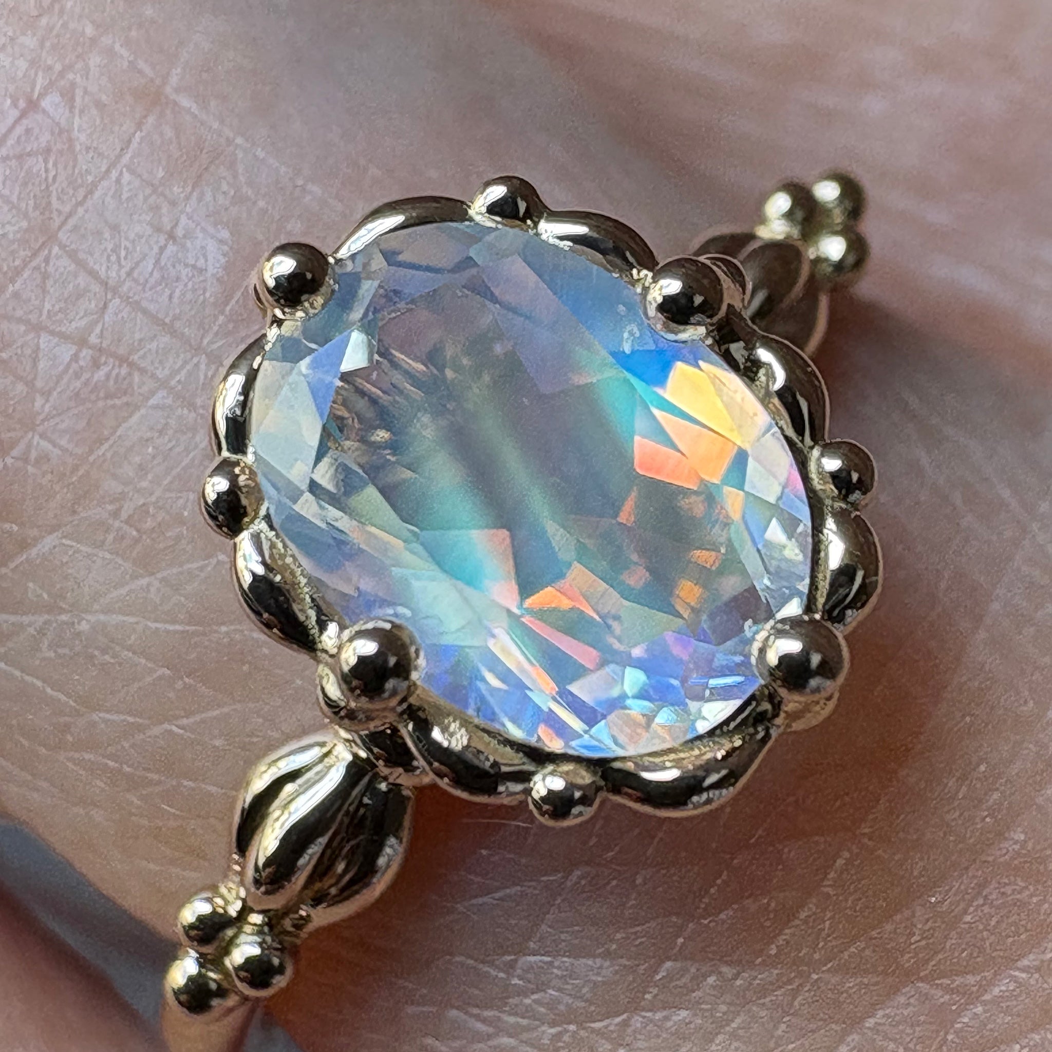 relax line puffsleeve ring　ムーンストーンリング