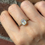 relax line puffsleeve ring　ムーンストーンリング