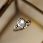 relax line puffsleeve ring　ムーンストーンリング