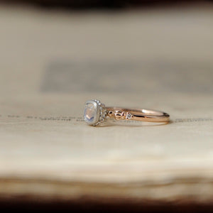 relax line puffsleeve ring　ムーンストーンリング