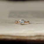 relax line puffsleeve ring　ムーンストーンリング