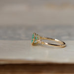 relax line cuffs  ring　エメラルドリング