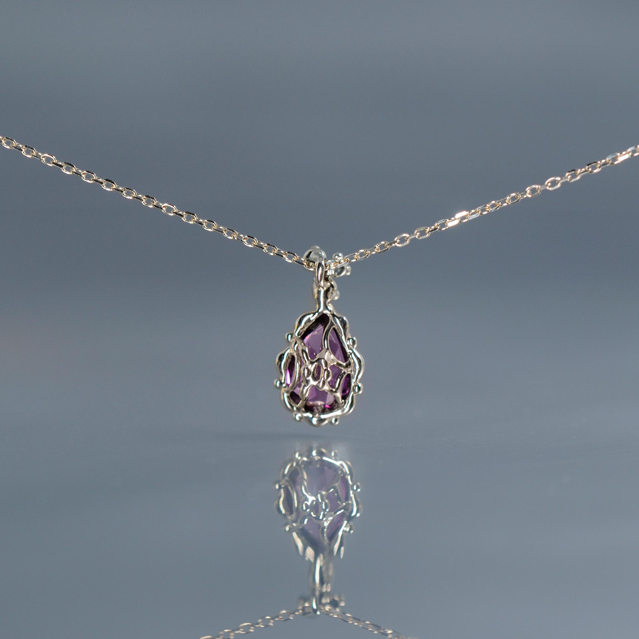 relax line Pendant　グレープガーネット×ダイアモンドペンダント