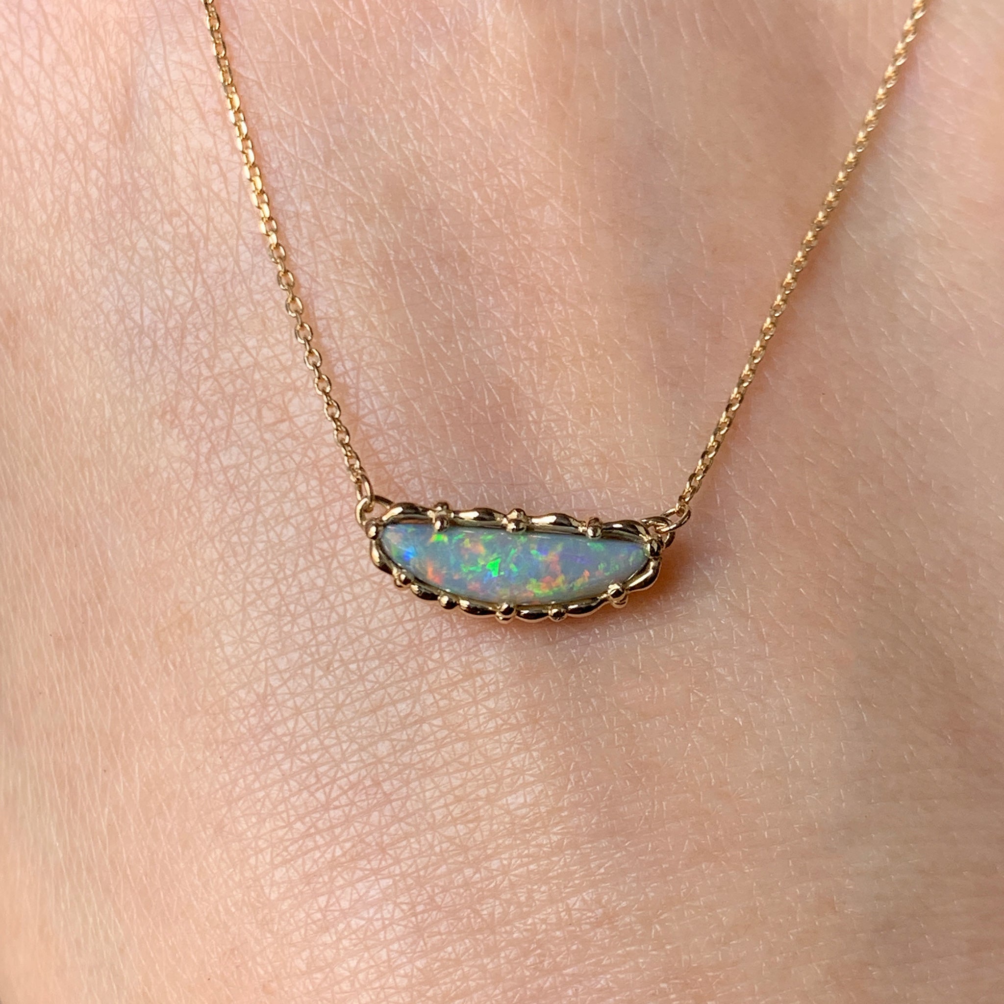 relax line pendant　セミブラックオパールペンダント