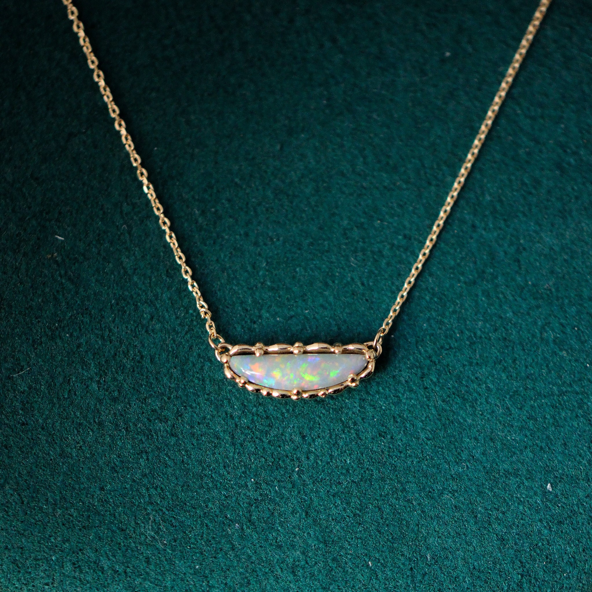 relax line pendant　セミブラックオパールペンダント