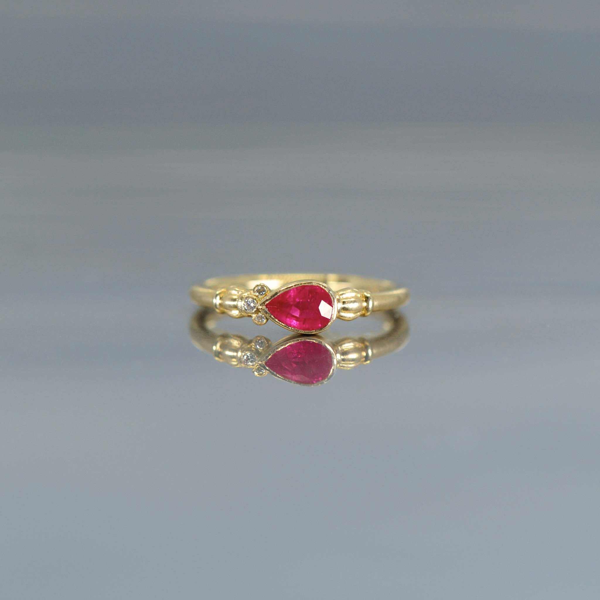 graceline　puffsleeve ring /ルビー　パフスリーブリング