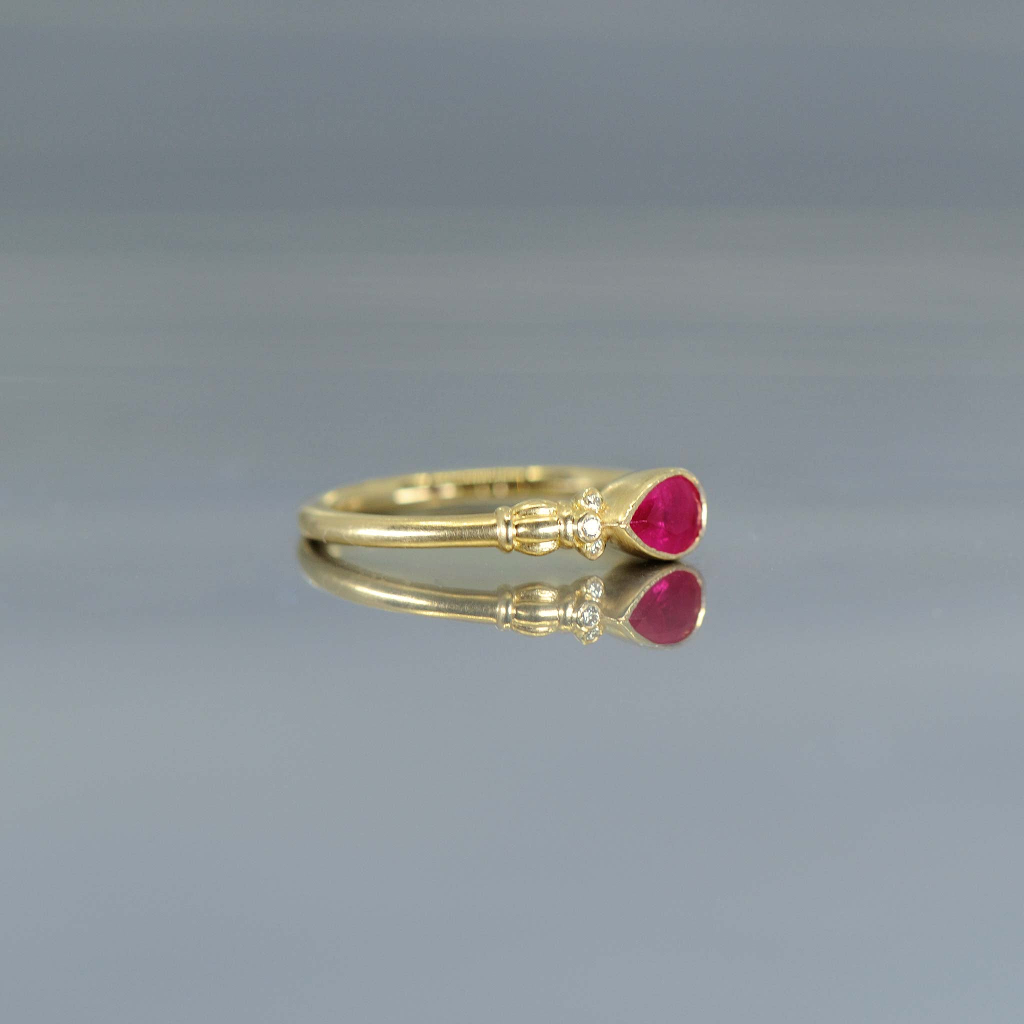 graceline　puffsleeve ring /ルビー　パフスリーブリング