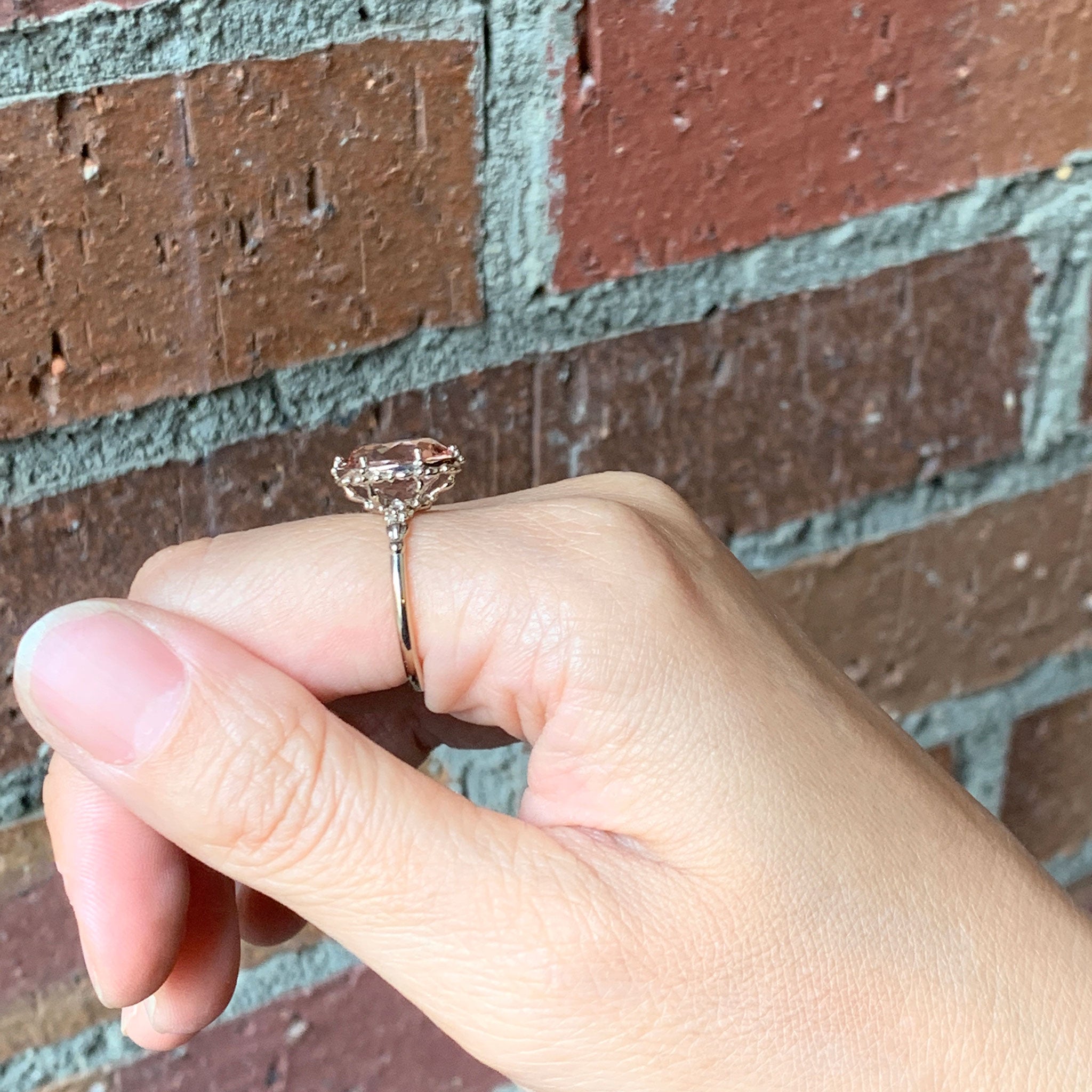 relax line sleeve ring　モルガナイトリング
